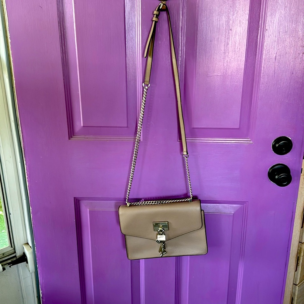 DKNY Crossbody Purse Excellent Condition